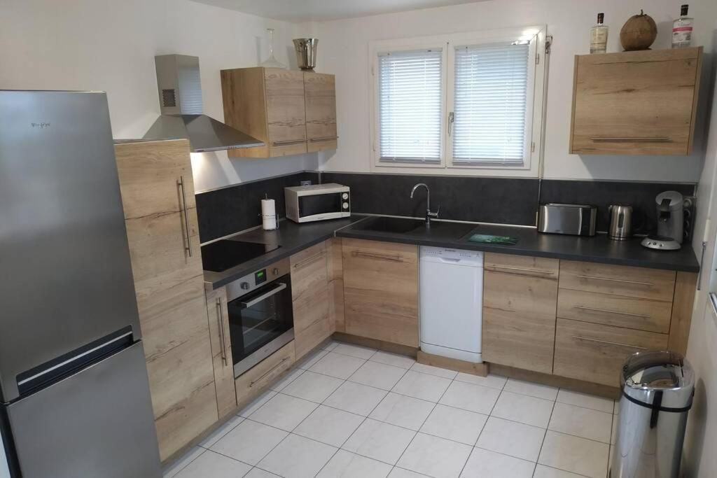 Appartement T3 Spacieux Avec Vue Sur L'Etang De Thau Au 1Er Etage D'Une Villa - Entree Independante Сет Экстерьер фото