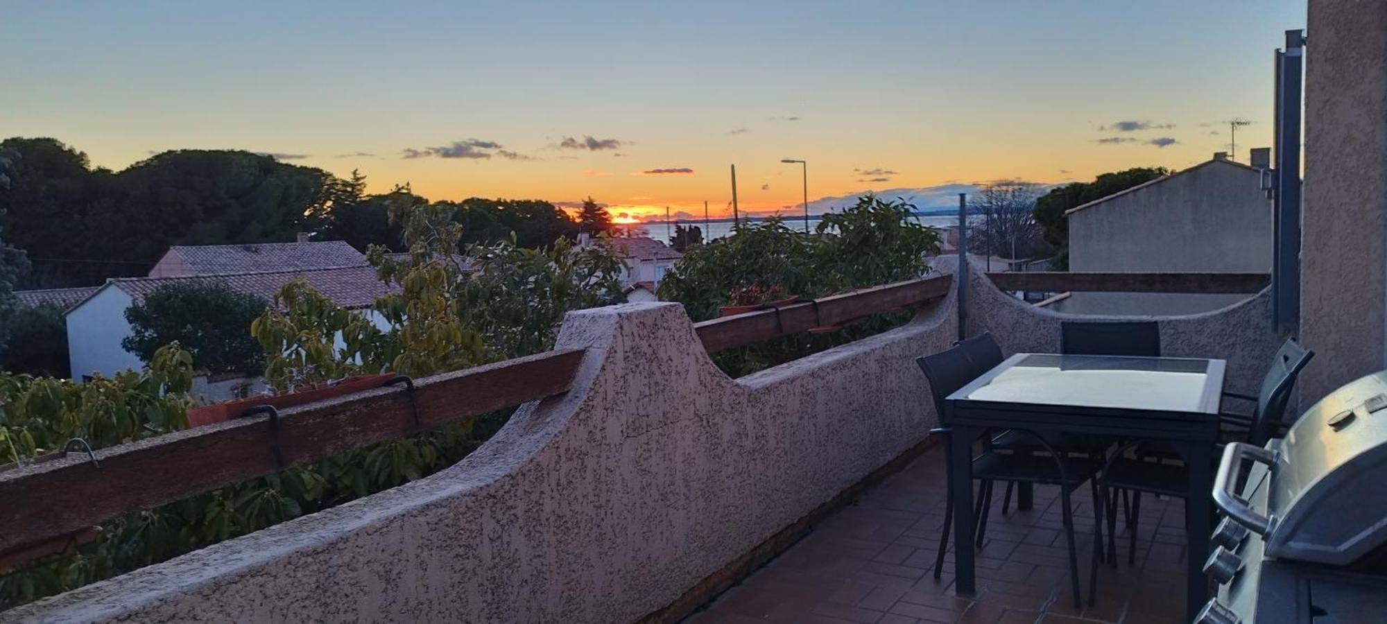 Appartement T3 Spacieux Avec Vue Sur L'Etang De Thau Au 1Er Etage D'Une Villa - Entree Independante Сет Экстерьер фото
